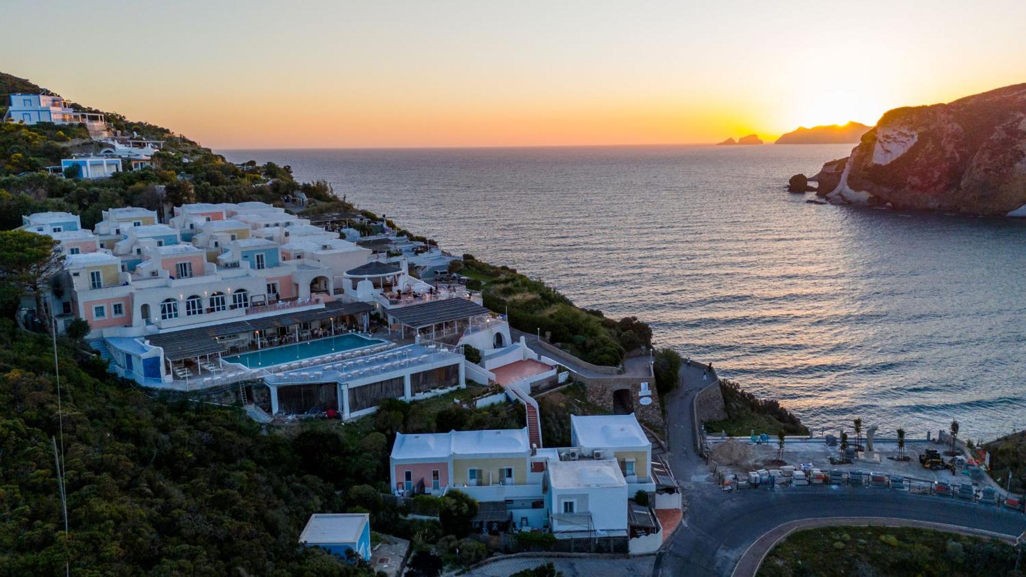 Hotel Chiaia Di Luna Ponza Exterior foto