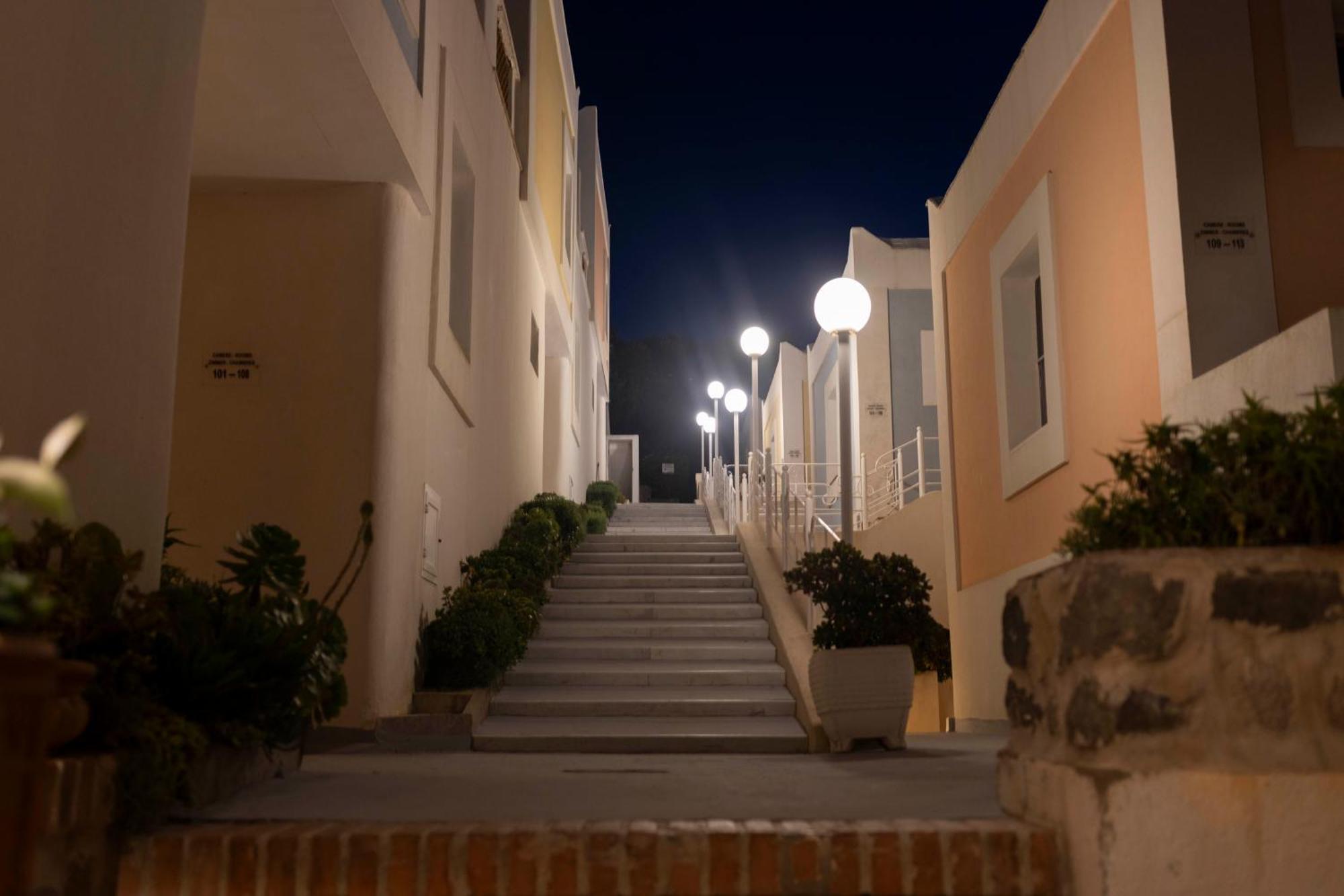 Hotel Chiaia Di Luna Ponza Exterior foto