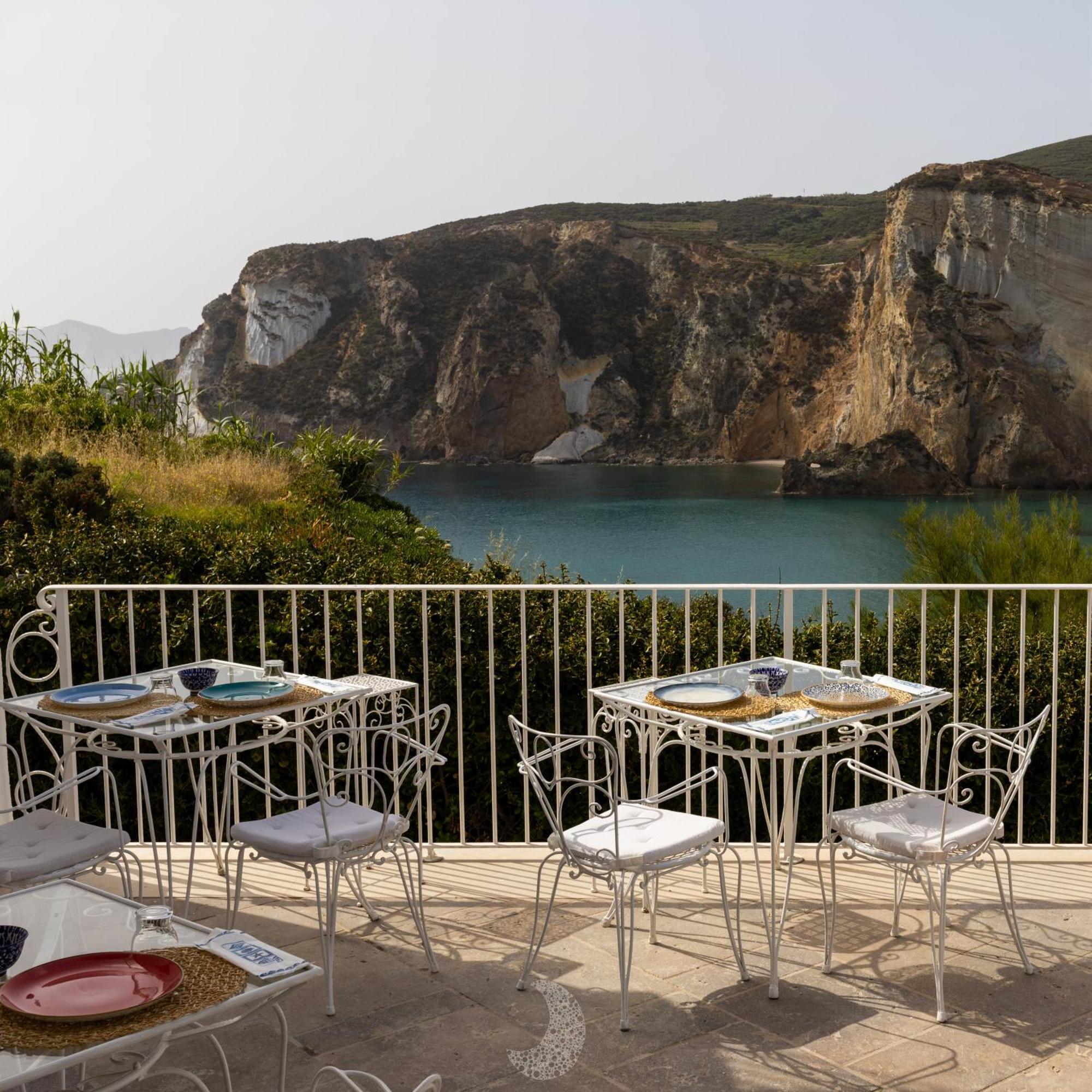 Hotel Chiaia Di Luna Ponza Exterior foto
